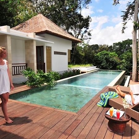 The Luku Villa Buwit Exterior foto